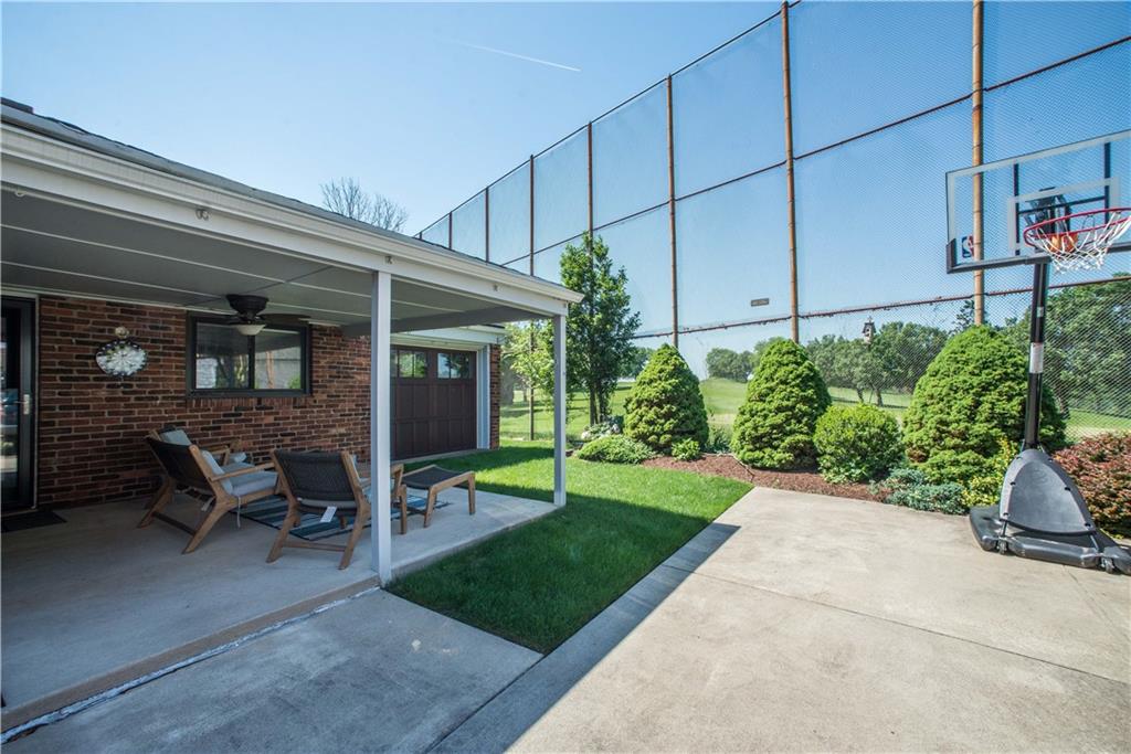 550 Westover Road Pittsburgh, PA 15228 - Photo 23 of 25 Gallery Image 23