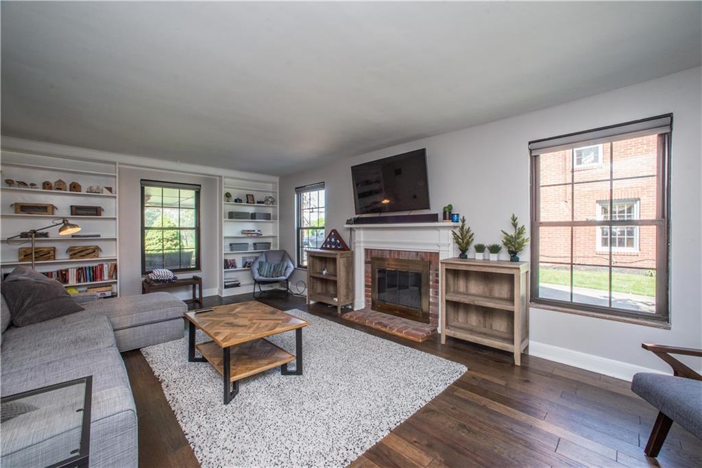 550 Westover Road Pittsburgh, PA 15228 - Photo 5 of 25 Gallery Image 5