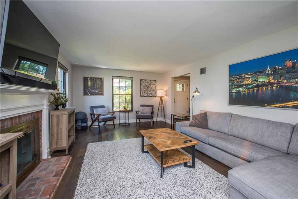 550 Westover Road Pittsburgh, PA 15228 - Photo 6 of 25 Gallery Image 6
