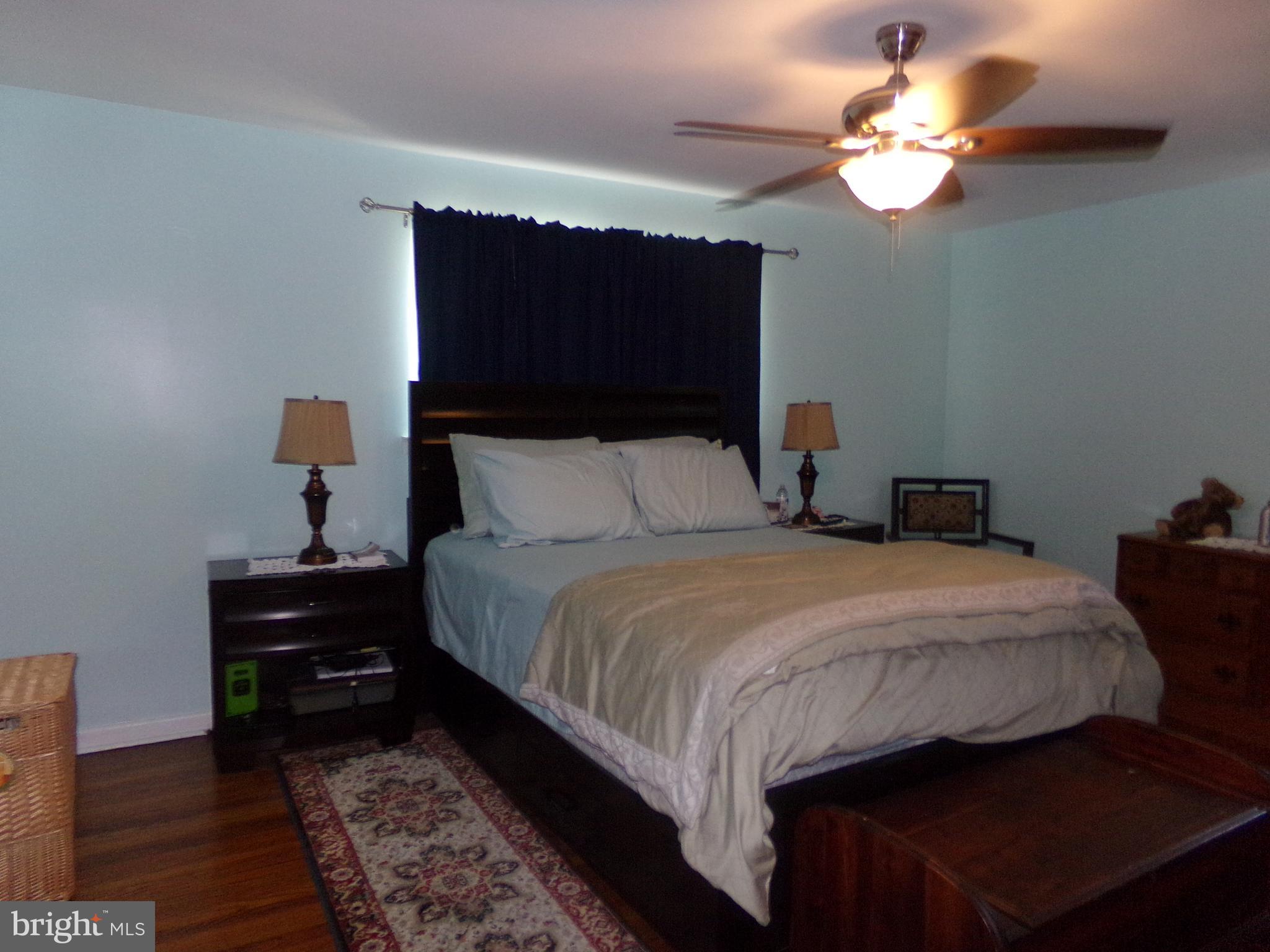 36 Baily Road Yeadon, PA 19050 - Photo 16 of 42 Large master bedroom