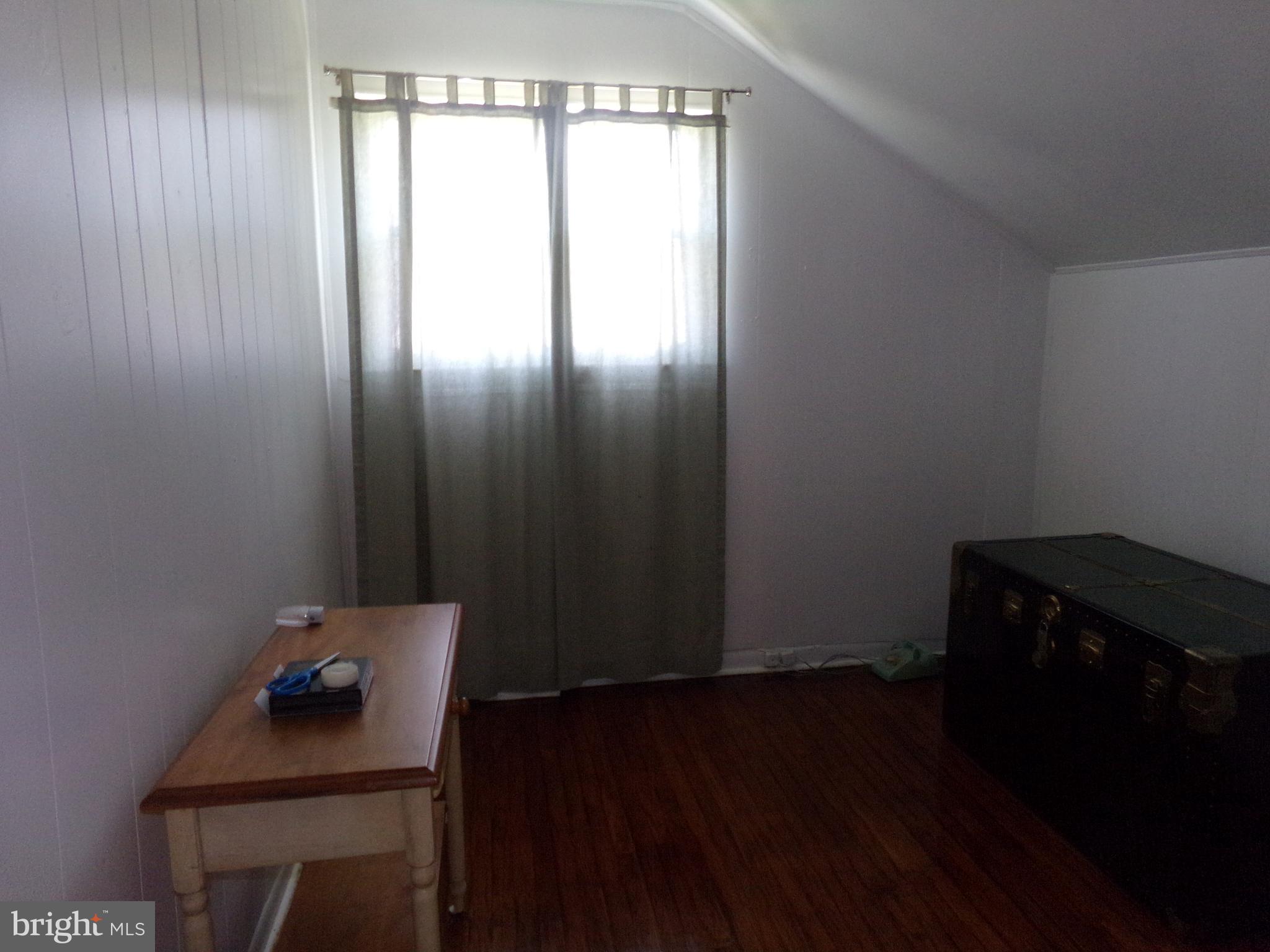 36 Baily Road Yeadon, PA 19050 - Photo 25 of 42 Bright third bedroom
