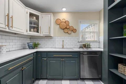 $490,000 | 5517 Avenue G, Unit A, Austin, TX 78751
