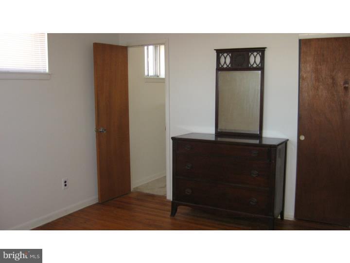 3114 Derry Road Philadelphia, PA 19154 - Photo 14 of 19 Bedroom - Main