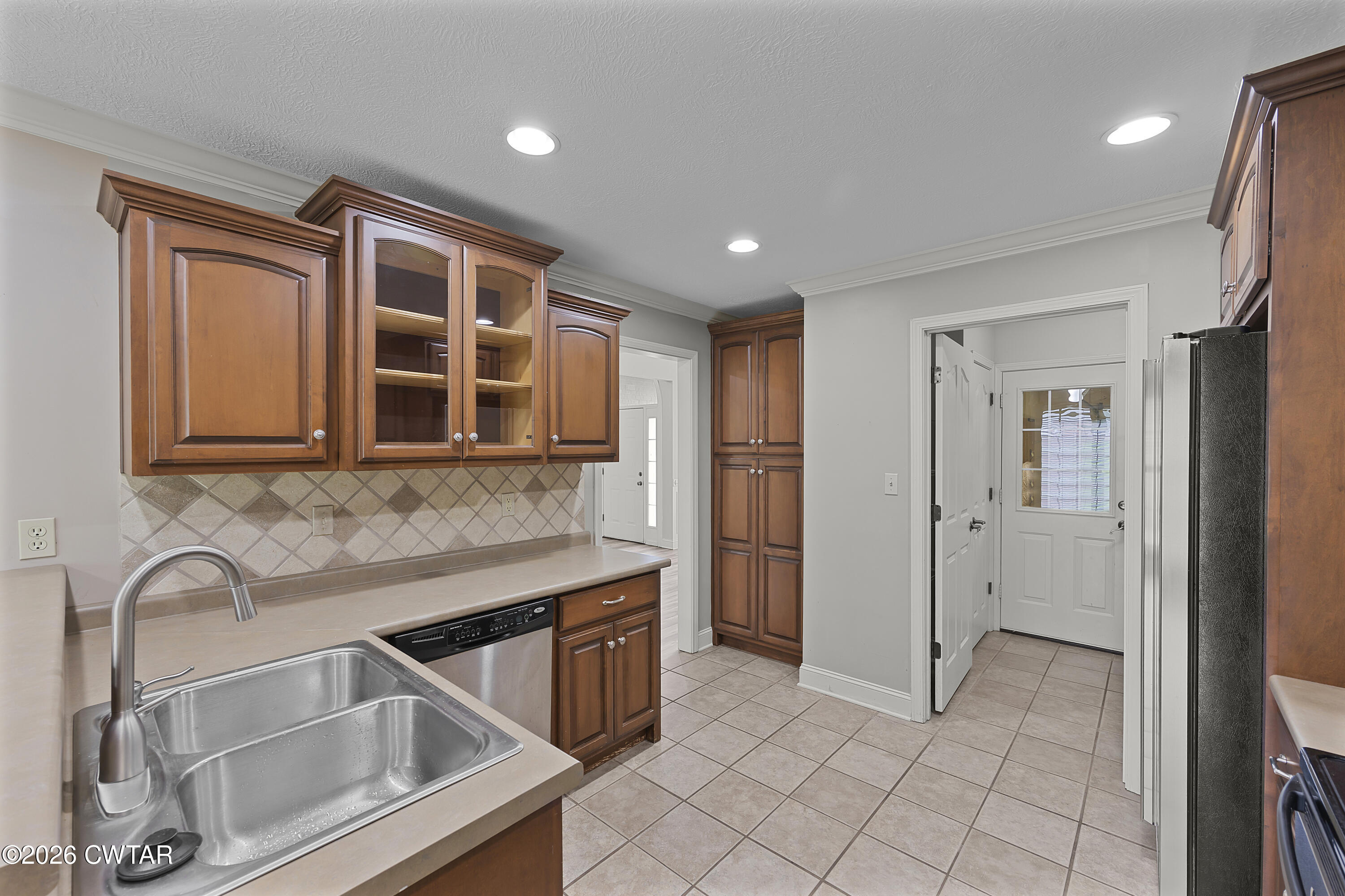 52 Edgewater Cove Jackson, TN 38305 - Photo 18 of 33 Kitchen