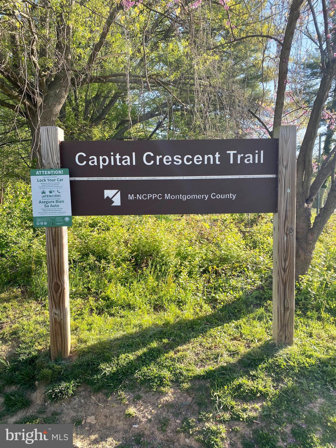 6709 Fairfax Road, Unit 72 Chevy Chase, MD 20815 - Photo 25 of 37 a sign on the side of a building