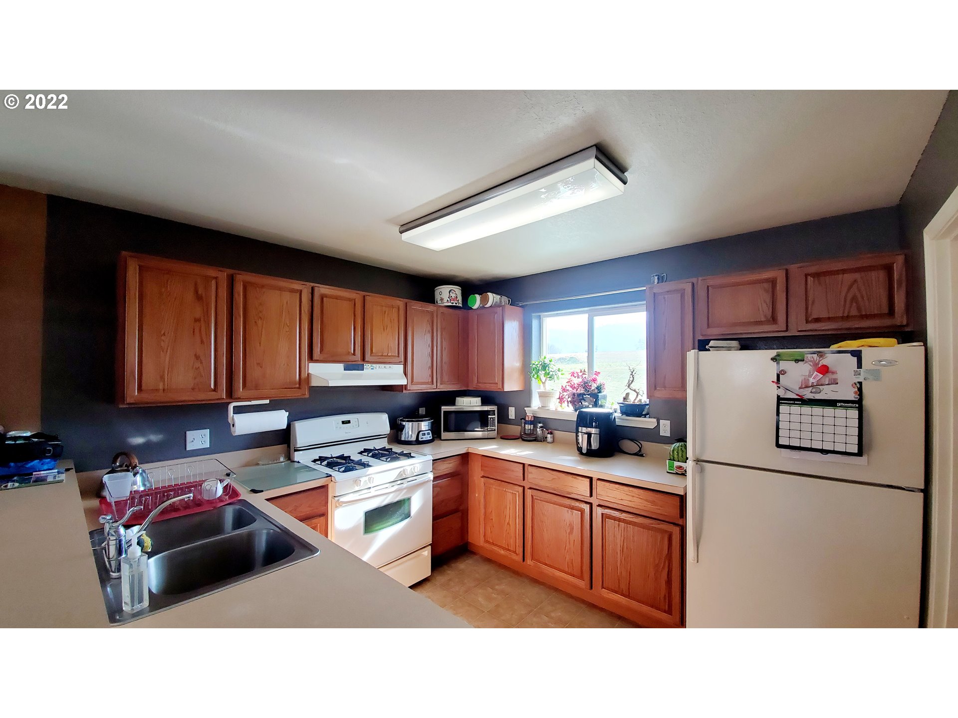 175 Northeast Plum Ridge Drive Winston, OR 97496 - Photo 10 of 31 Gallery Image 10