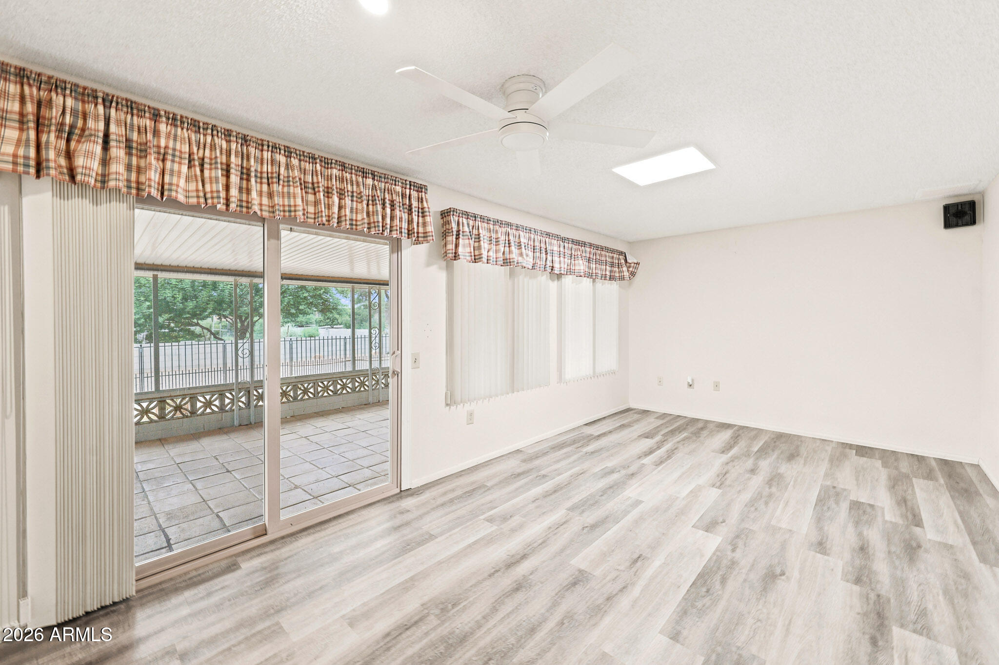 15410 North Ridgeview Road Sun City, AZ 85351 - Photo 29 of 43 AZ 1
