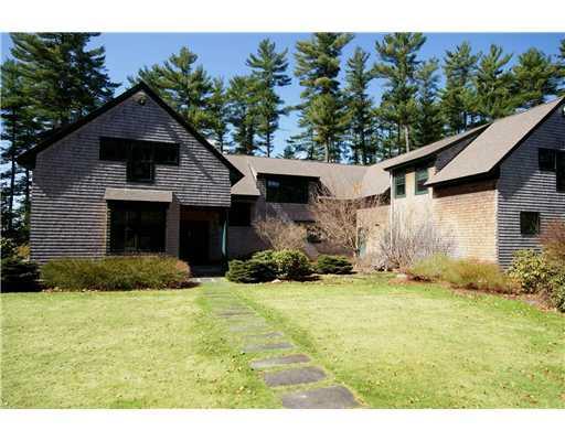 1 Lakin Brook Road Windham, ME 04062 - Photo 5 of 25 Exterior Back.