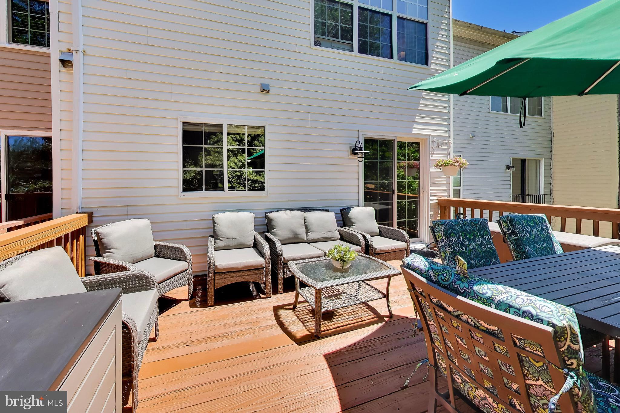 15108 Deer Valley Terrace Silver Spring, MD 20906 - Photo 33 of 48 Deck