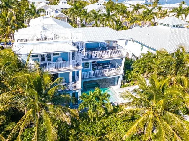 $5,000,000 | 519 Villa Rosa Way, Anna Maria, FL 34216