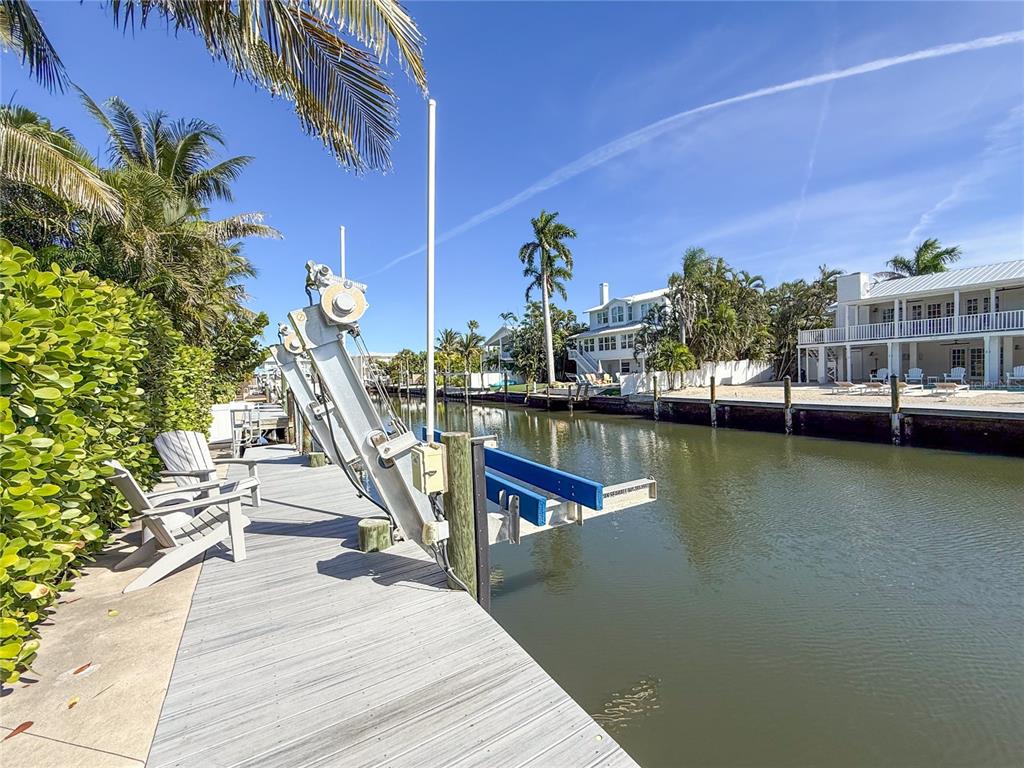 519 Villa Rosa Way Anna Maria, FL 34216 - Photo 17 of 79