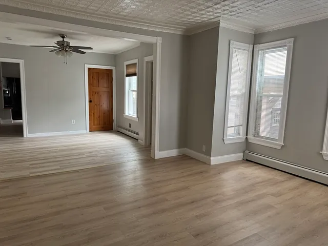 $2,200 | 409 Moody Street, Unit 1, Lowell, MA 01854