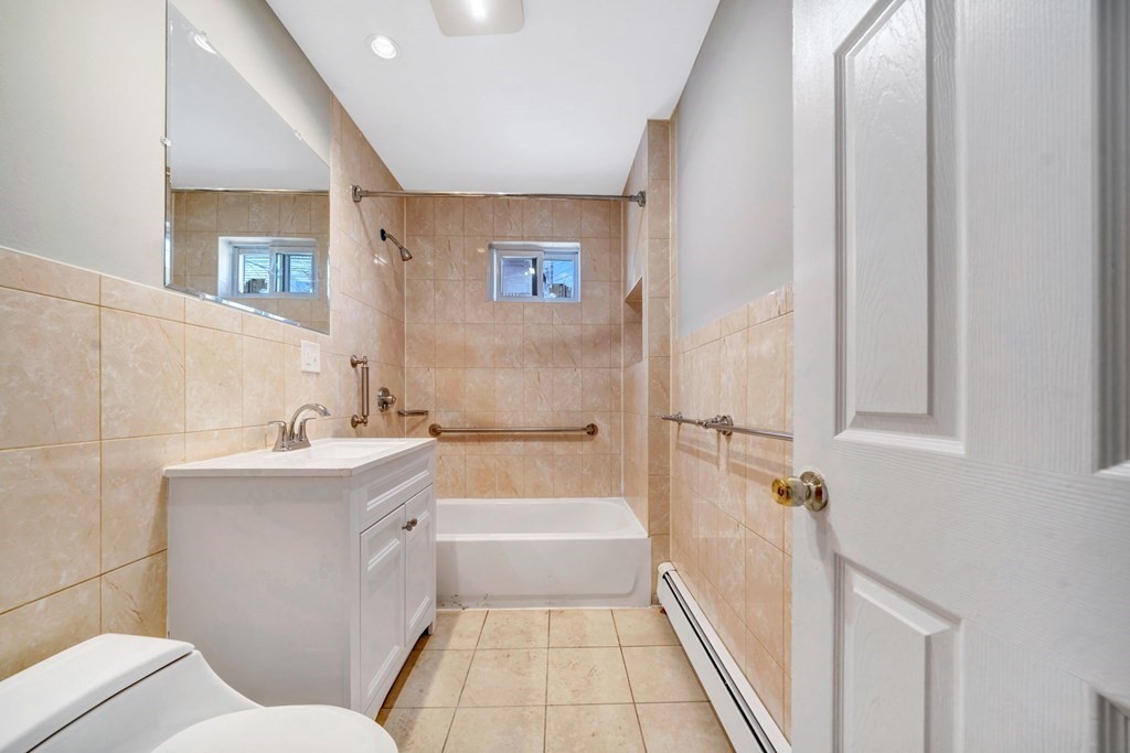 76 Ridgewood Street Boston, MA 02122 - Photo 8 of 37 Gallery Image 8