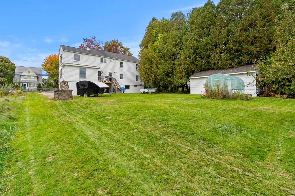 463 Massasoit Road Worcester, MA 01604 - Photo 4 of 42 Gallery Image 4