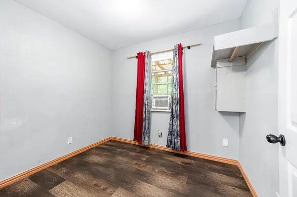 $1,340 | 51 North Winter Crk Road, Cleveland, TX 77328