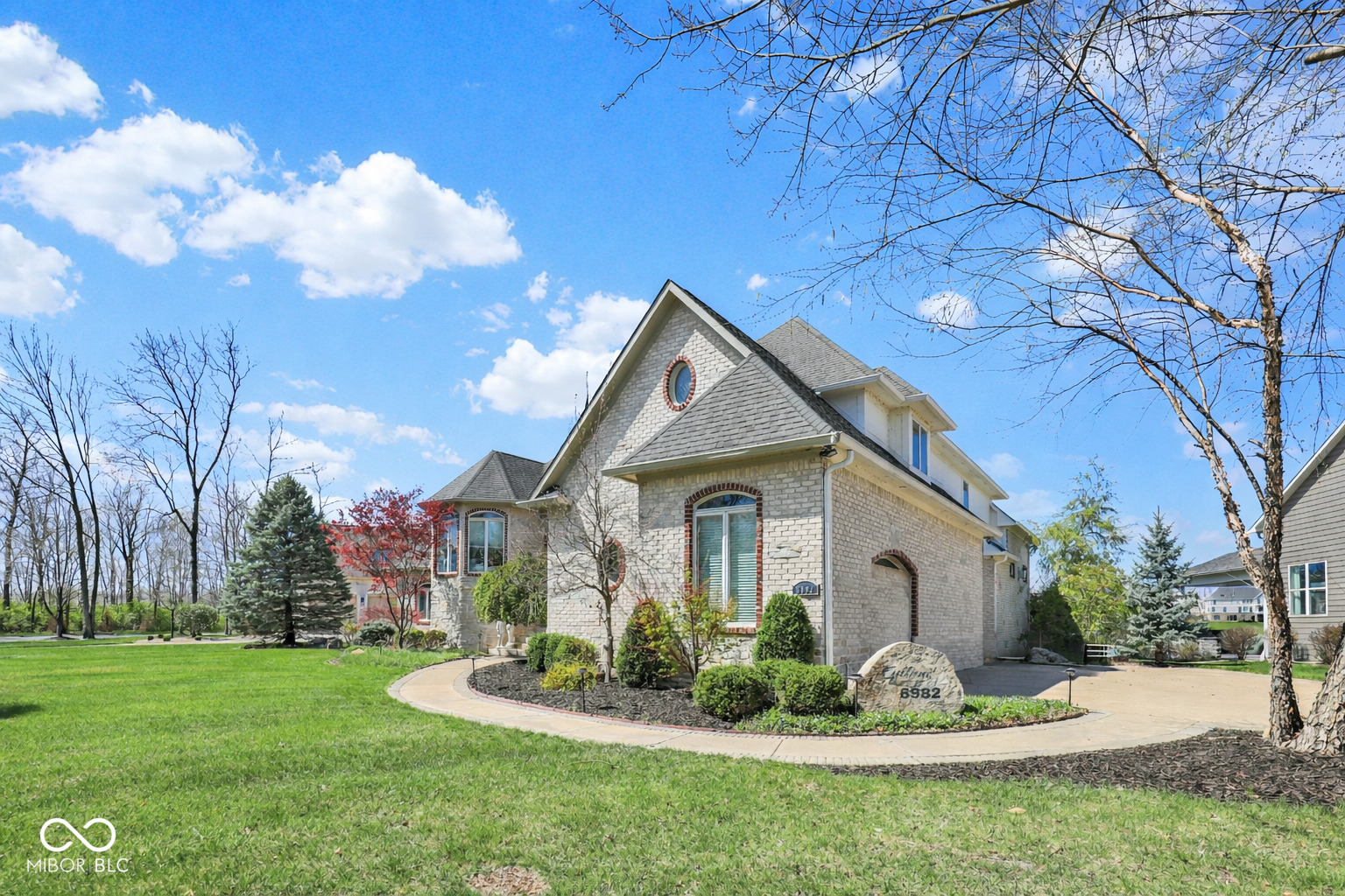 6982 Bladstone Road Noblesville, IN 46062 - Photo 4 of 74