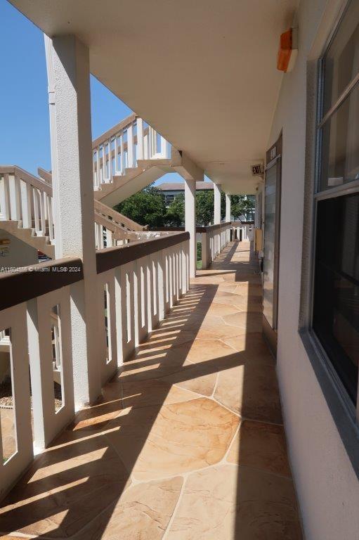 233 Mansfield East, Unit 233 Boca Raton, FL 33434 - Photo 2 of 11 Gallery Image 2