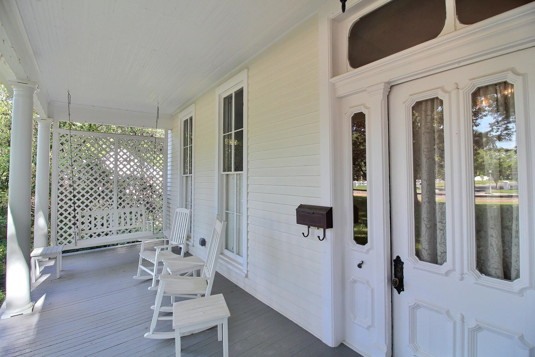 348 North Rowlett Street Collierville, TN 38017 - Photo 2 of 39