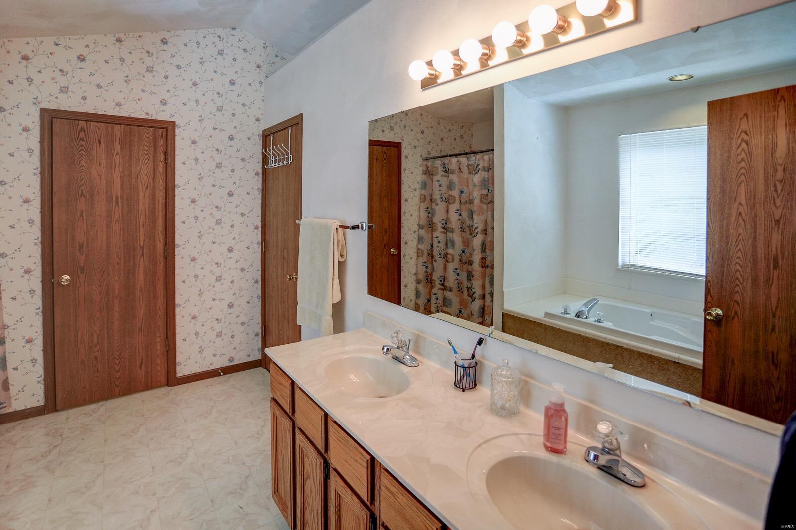 3296 Brookstone Court Shiloh, IL 62221 - Photo 31 of 53