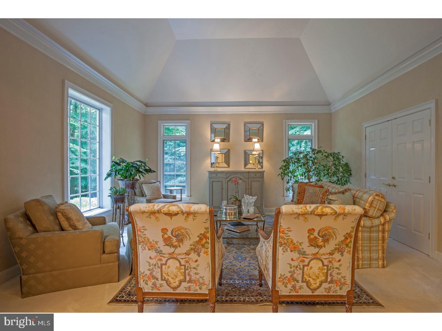 3810 Secondwoods Road Doylestown, PA 18902 - Photo 6 of 24 Living Room