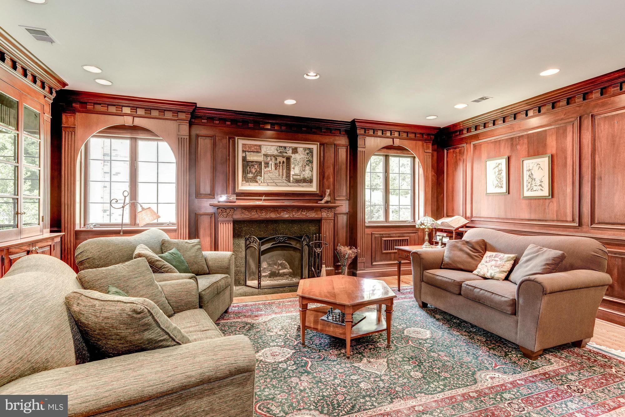6513 Kenhill Road Bethesda, MD 20817 - Photo 13 of 27 Interior (General)