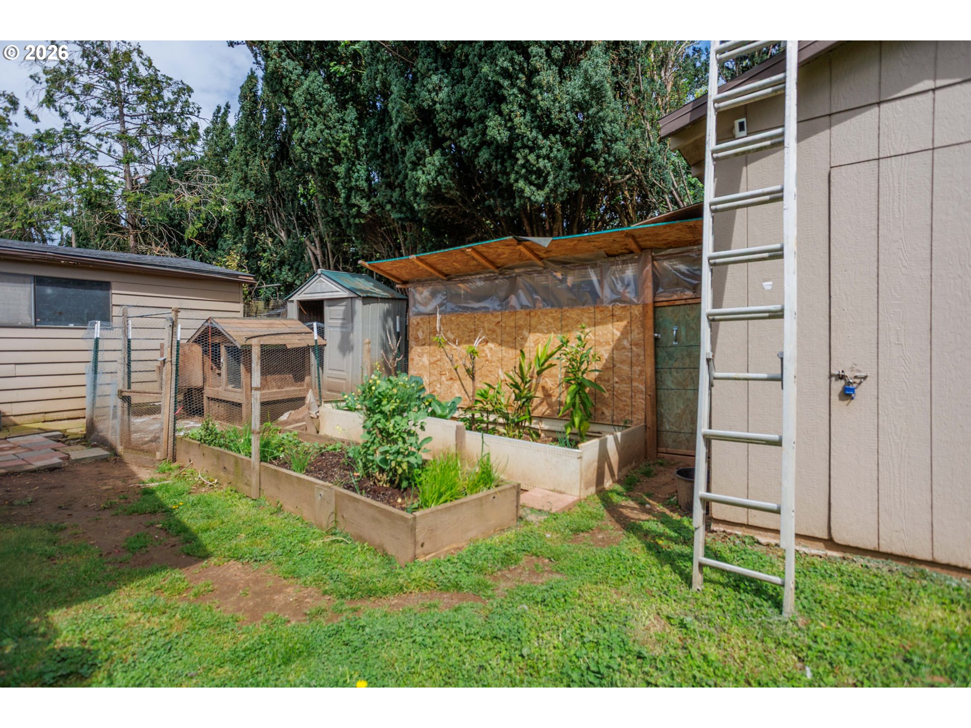 17935 Southeast Pine Street Portland, OR 97233 - Photo 22 of 23