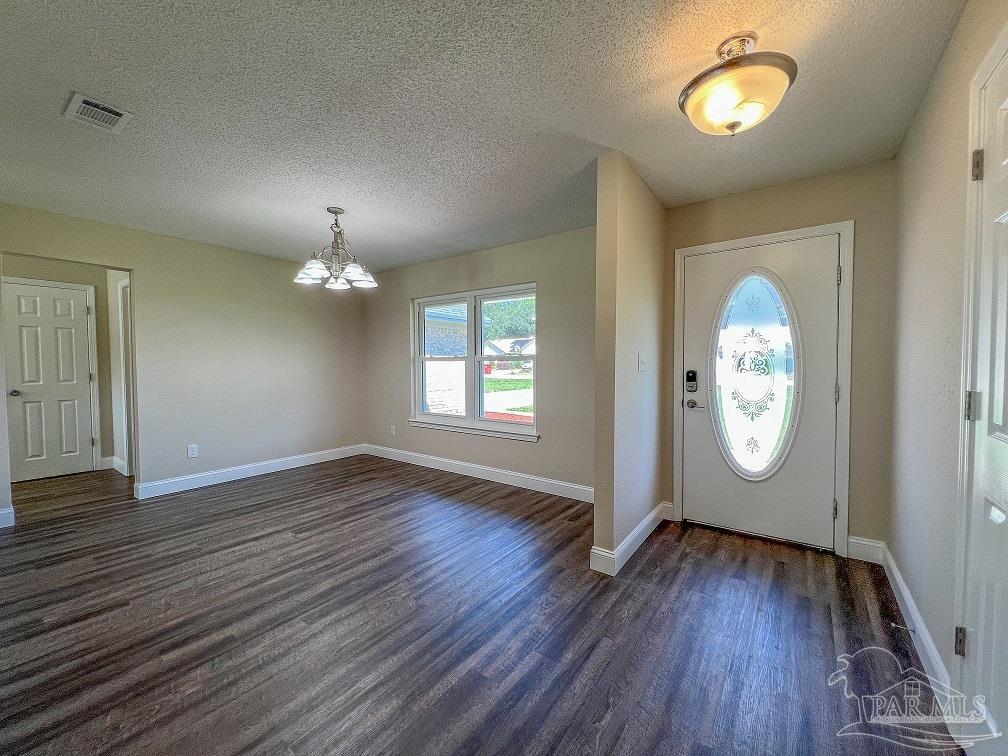 5867 Ibis Road Milton, FL 32583 - Photo 4 of 28