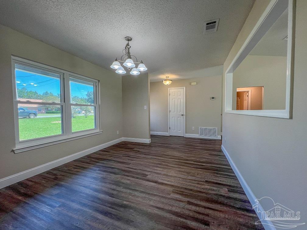 5867 Ibis Road Milton, FL 32583 - Photo 6 of 28