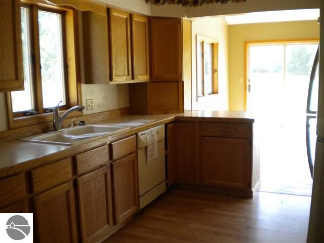3688 Voice Road Kingsley, MI 49649 - Photo 9 of 23 1738651-8.JPG
