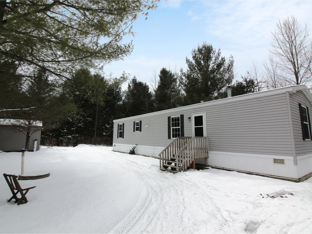 21 Star Road Grand Isle, VT 05458 - Photo 1 of 26