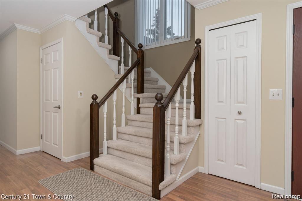 1275 Cobridge Drive Rochester Hills, MI 48306 - Photo 21 of 39
