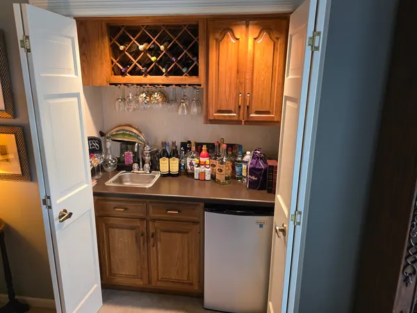 $419,900 | 47 Carriage Hill Court, Sterling, IL 61081
