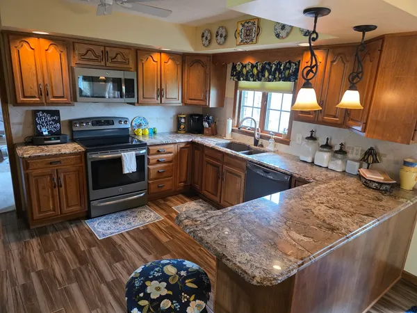$419,900 | 47 Carriage Hill Court, Sterling, IL 61081