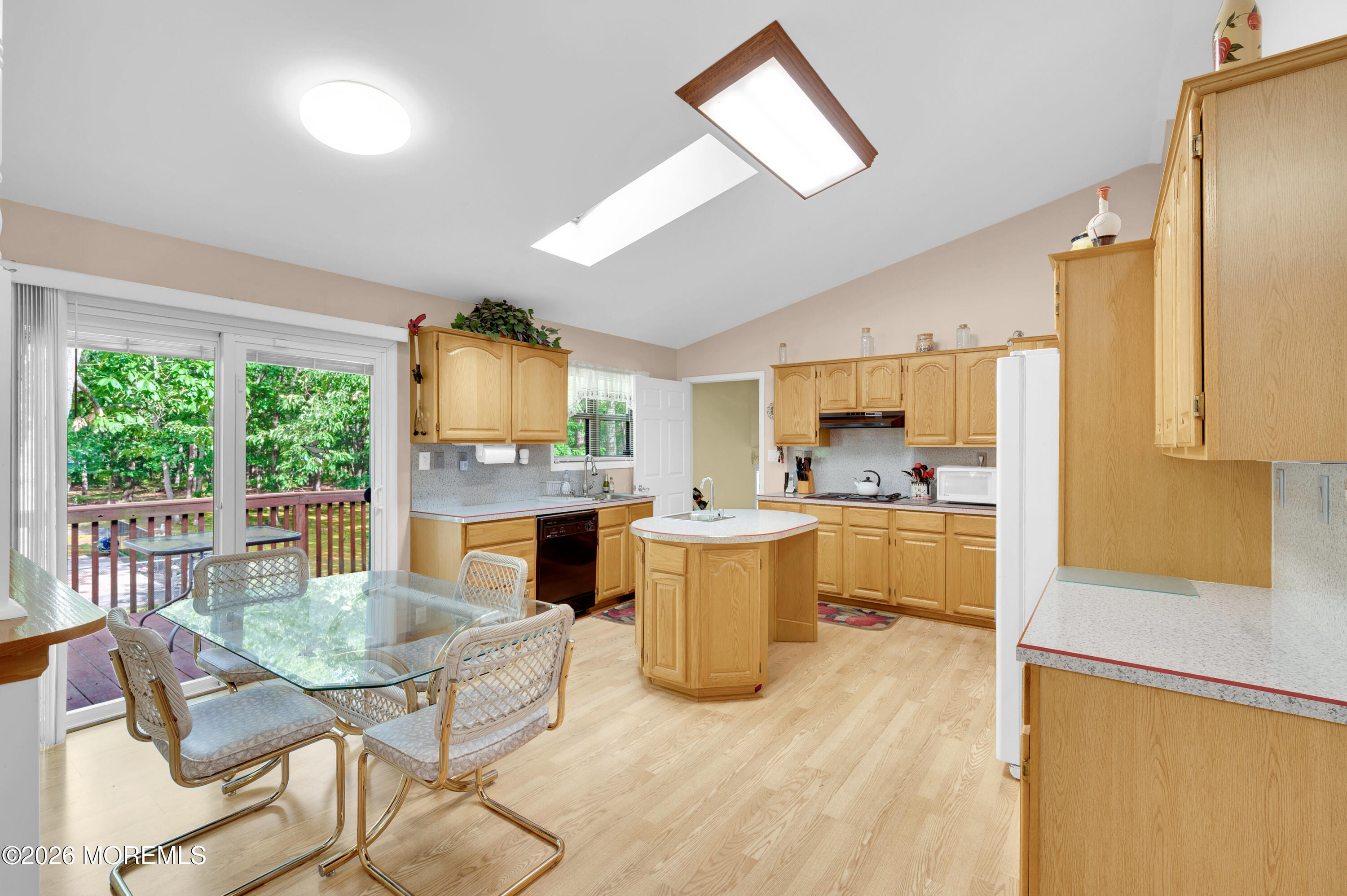 519 Vath Street Jackson, NJ 08527 - Photo 23 of 73 Kitchen 1