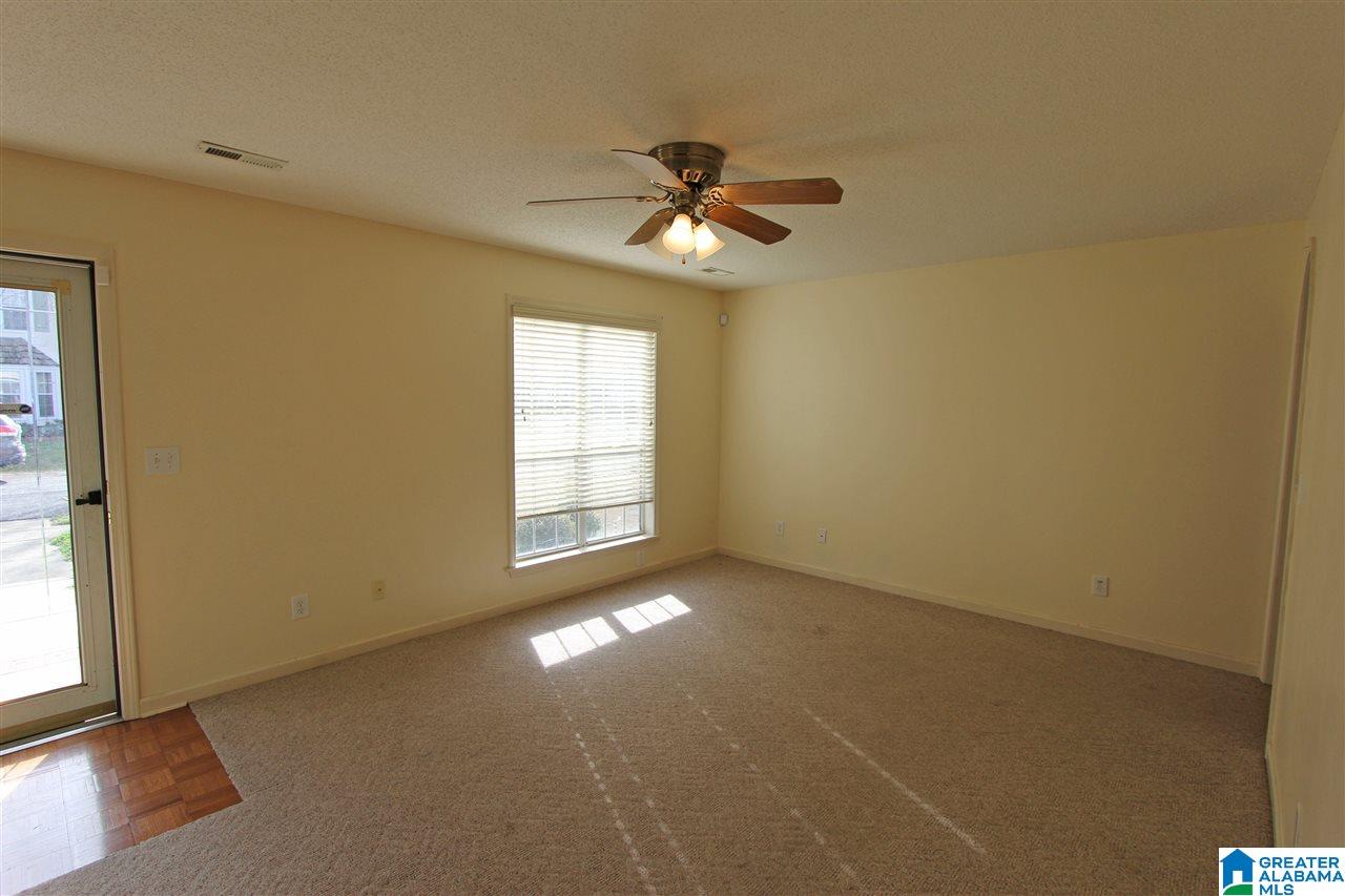 355 Cobblestone Way Oxford, AL 36203 - Photo 2 of 34