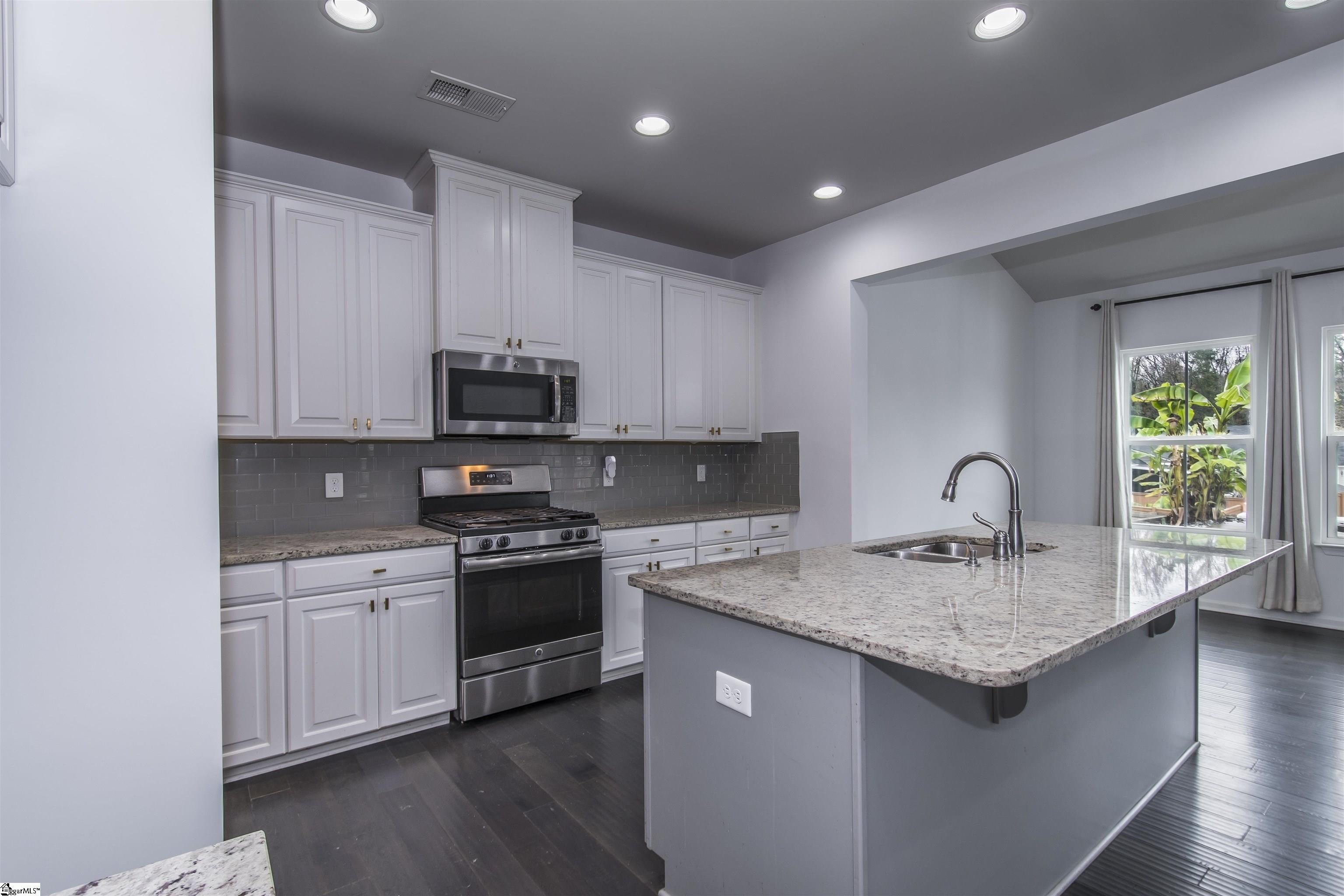 503 Township Court Fountain Inn, SC 29644 - Photo 14 of 34 Gallery Image 14