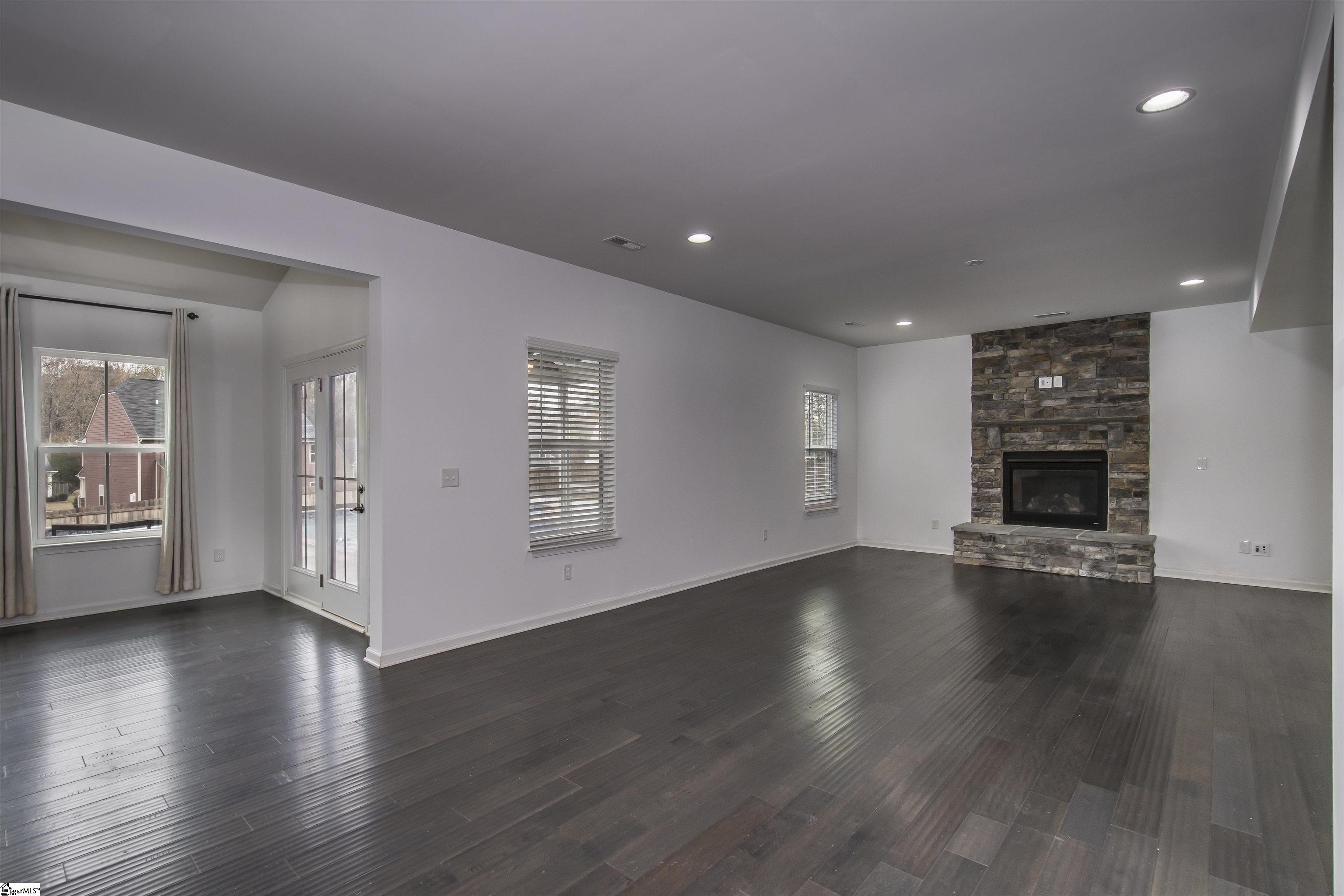 503 Township Court Fountain Inn, SC 29644 - Photo 10 of 34 Gallery Image 10