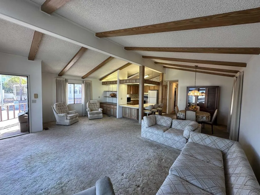 8301 Mission Gorge Road, Unit 154 Santee, CA 92071 - Photo 4 of 46 Gallery Image 4
