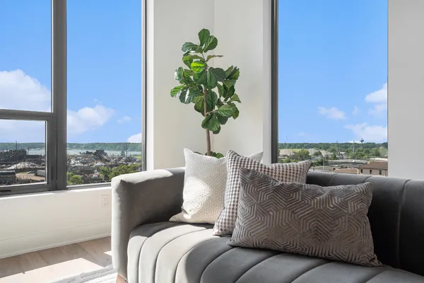 $1,049,000 | 159 South River Avenue, Unit 504, Holland, MI 49423