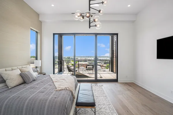 $1,049,000 | 159 South River Avenue, Unit 504, Holland, MI 49423