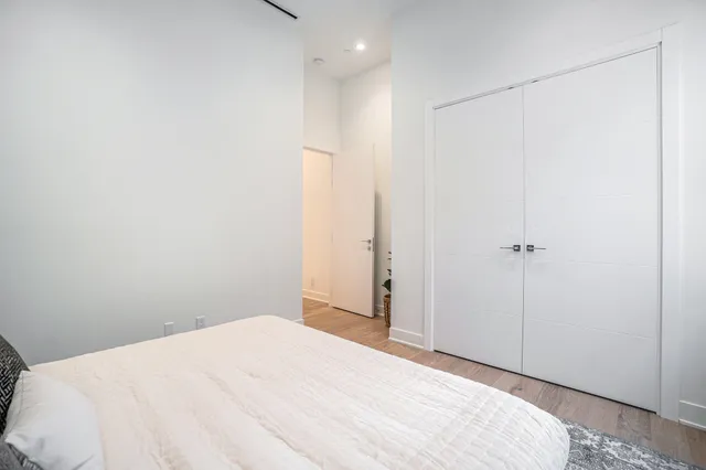 $1,049,000 | 159 South River Avenue, Unit 504, Holland, MI 49423