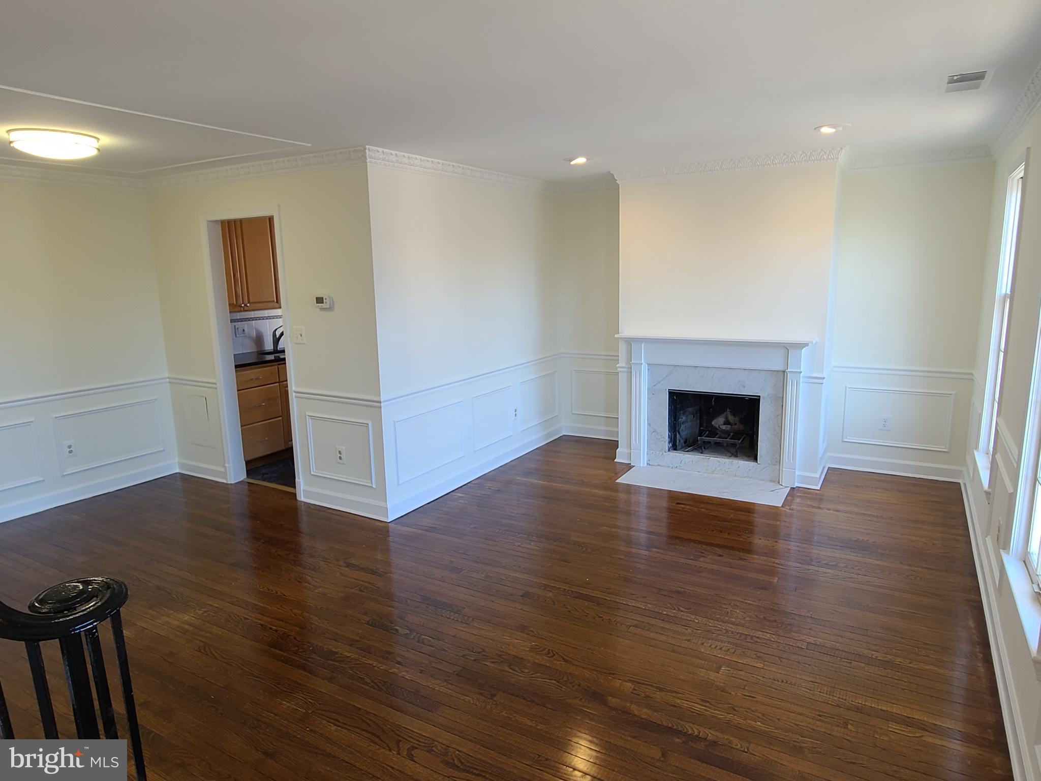 1803 T Street Northwest, Unit D Washington, DC 20009 - Photo 2 of 14 Wood floors throughout