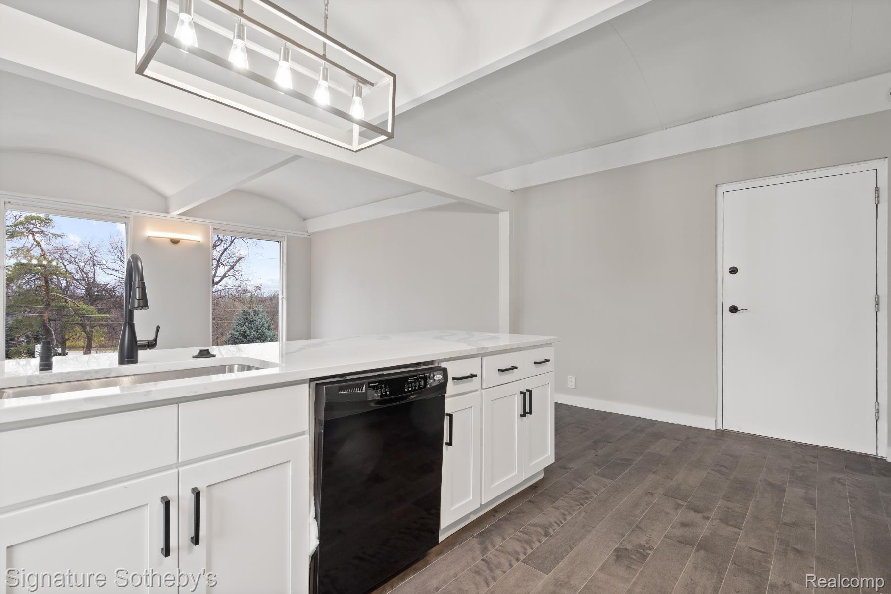 201 Southfield Road Birmingham, MI 48009 - Photo 23 of 37 Gallery Image 23