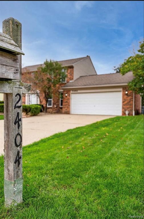 2404 Rancroft Beat Rochester Hills, MI 48306 - Photo 2 of 33