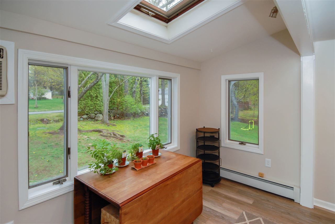 186 Little River Road Hampton, NH 03842 - Photo 3 of 40