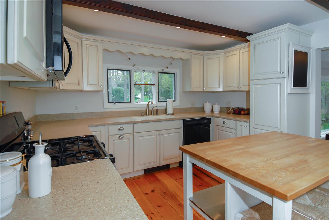 186 Little River Road Hampton, NH 03842 - Photo 5 of 40