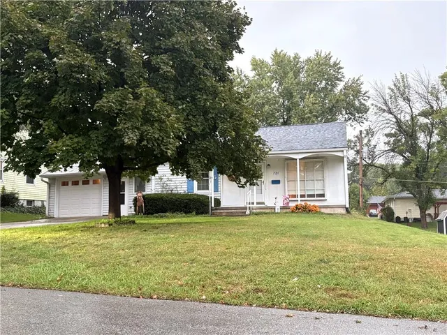 $210,000 | 721 West Cooper Street, Maryville, MO 64468