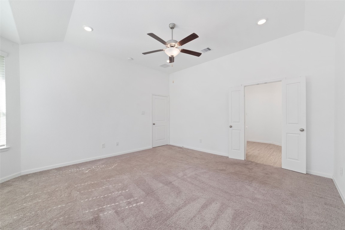 11023 Abendstern Road Tomball, TX 77375 - Photo 14 of 26 a view of an empty room