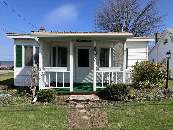 $187,900 | 8701 Lakeview Drive, Somerset, NY 14012