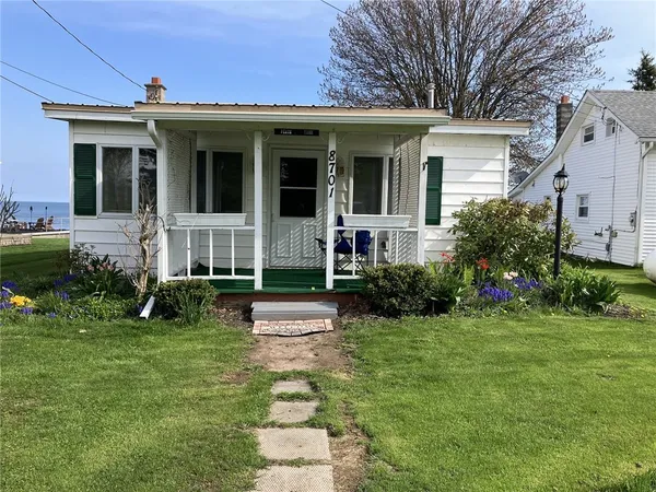 $187,900 | 8701 Lakeview Drive, Somerset, NY 14012